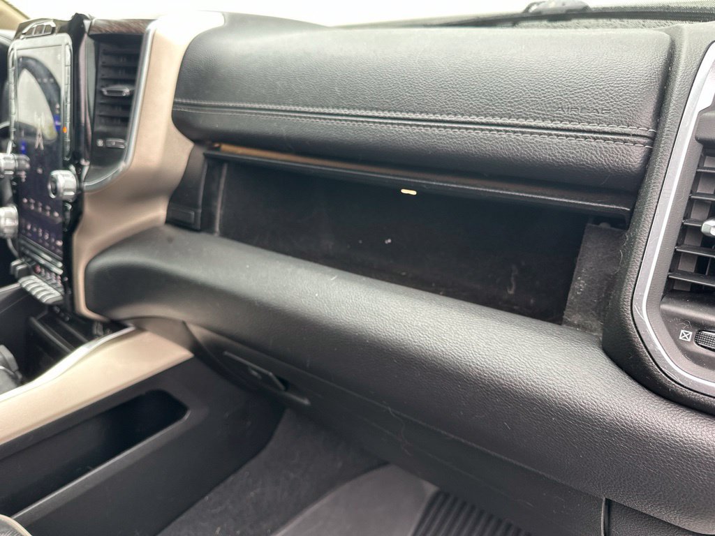 Used 2019 RAM 1500 Laramie AWD/4WD image 31