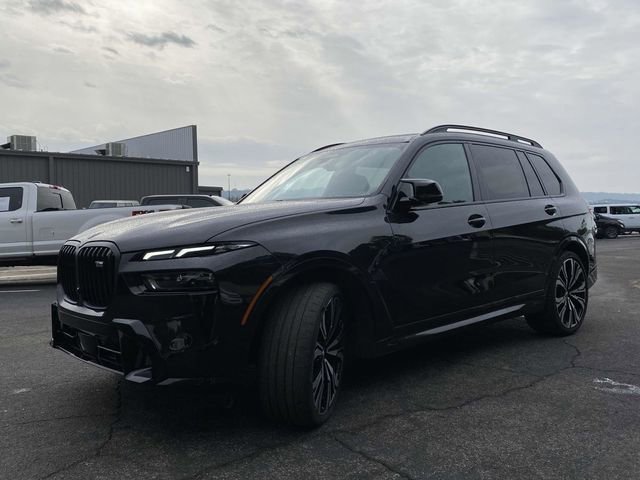 Used 2023 BMW X7 M60i w/ Executive Package image 8