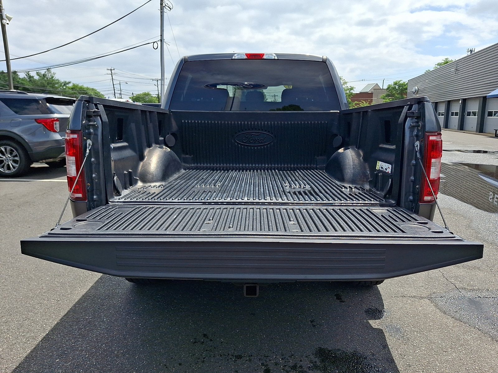 Certified 2019 Ford F150 XL w/ Equipment Group 101A Mid AWD/4WD image 30