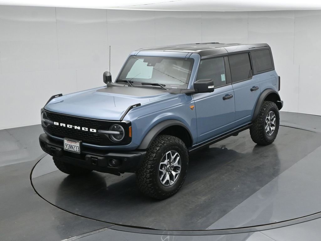 Certified 2025 Ford Bronco Badlands AWD/4WD image 39