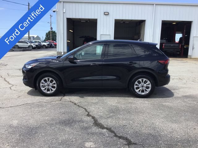 Certified 2025 Ford Escape Active AWD/4WD image 2