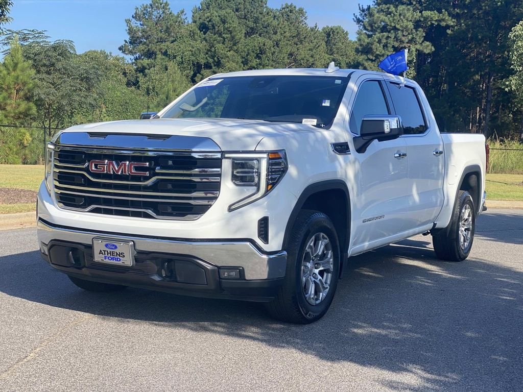Used 2025 GMC Sierra 1500 SLT RWD image 10