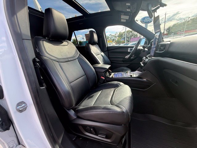 Certified 2022 Ford Explorer ST w/ Equipment Group 401A AWD/4WD image 15