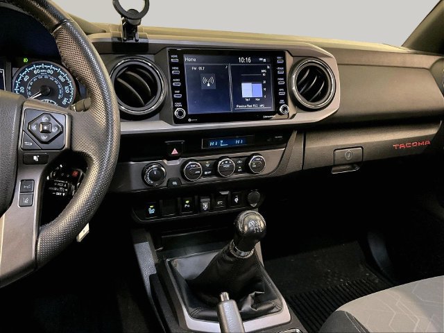 Used 2022 Toyota Tacoma TRD Off-Road w/ Technology Package AWD/4WD image 6