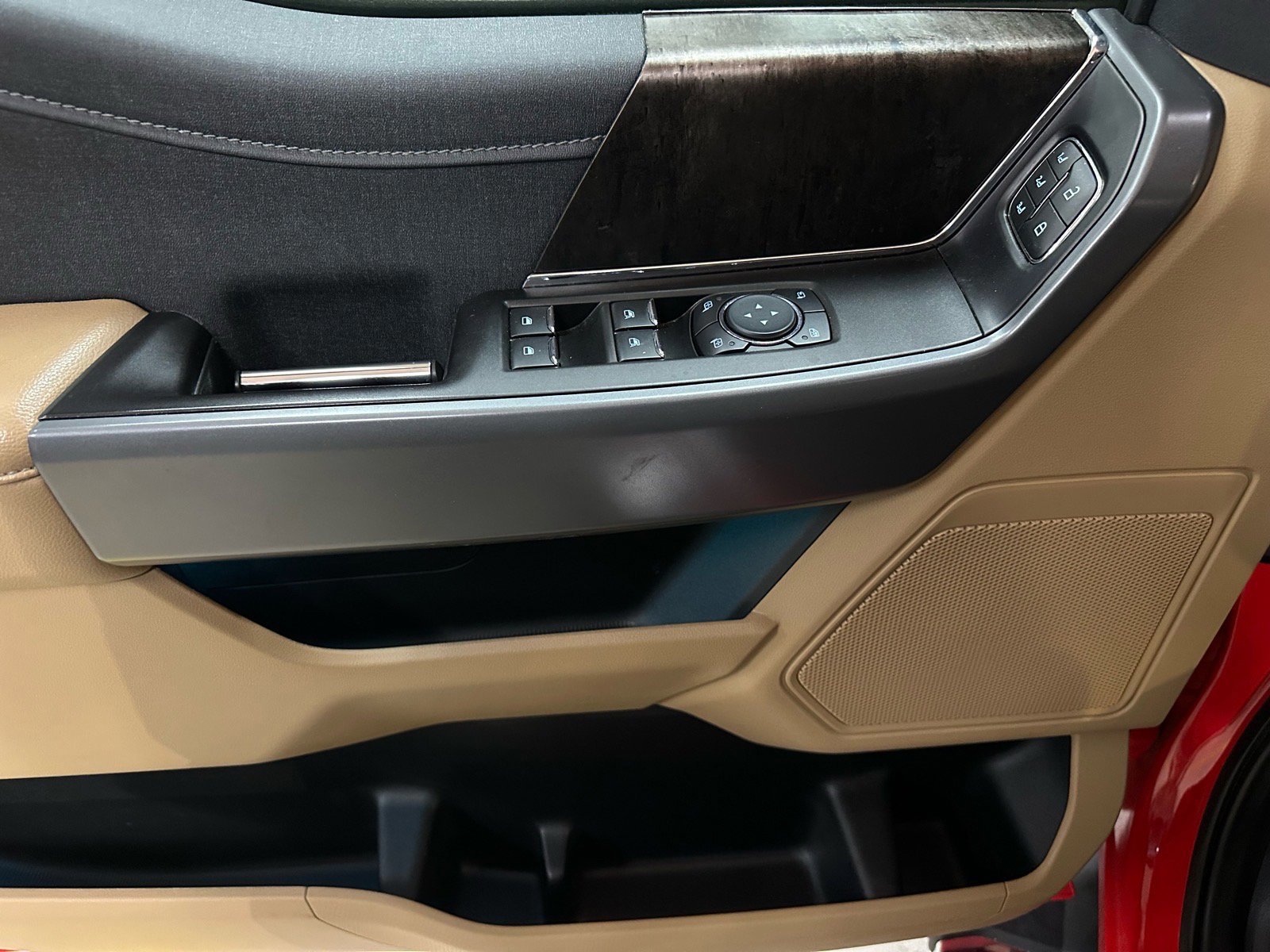 Certified 2021 Ford F150 Lariat w/ Trailer Tow Package image 21