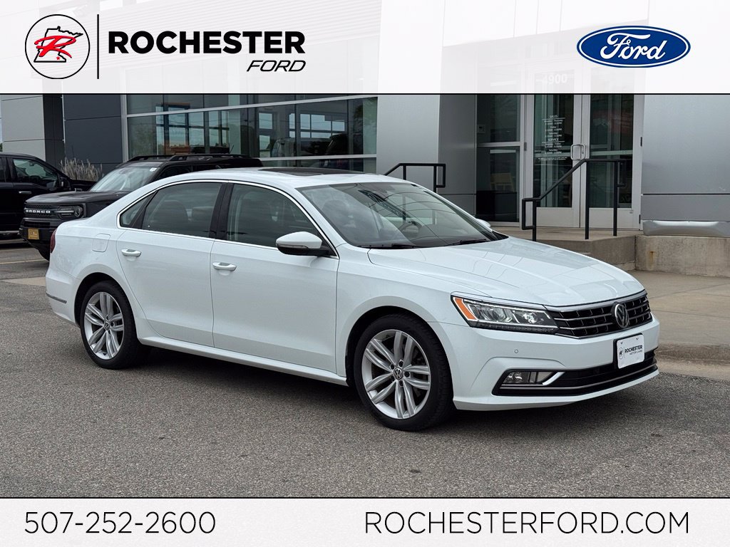 Used 2018 Volkswagen Passat 2.0T SE
