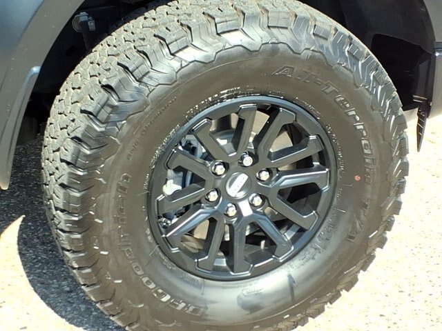 Certified 2025 Ford F150 Raptor AWD/4WD image 31