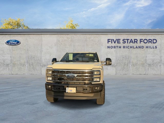 Certified 2025 Ford F250 King Ranch w/ FX4 Off-Road Package AWD/4WD image 3