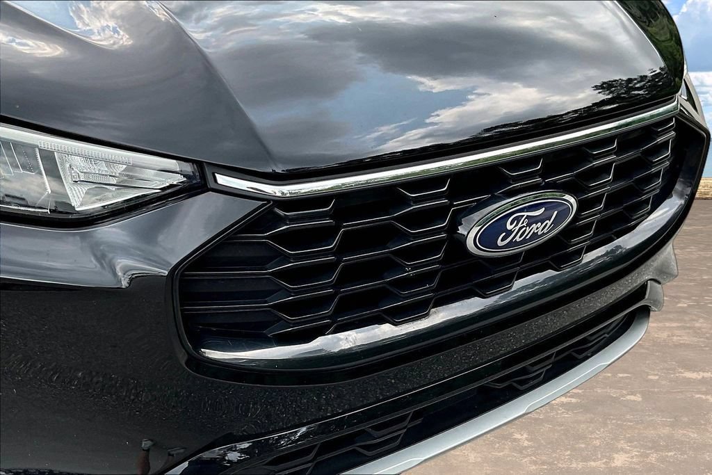 Certified 2024 Ford Escape ST-Line w/ Tech Pack #1 FWD image 32