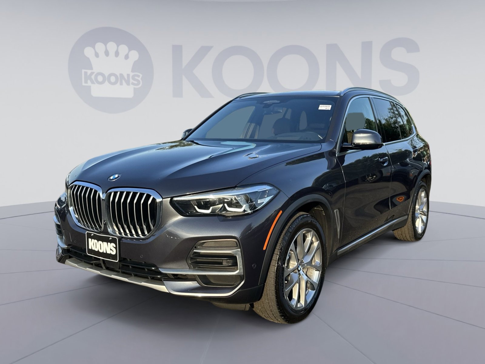 Used 2022 BMW X5 xDrive40i AWD/4WD image 1