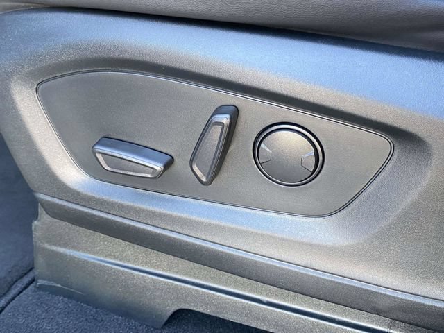 Certified 2024 Ford Explorer XLT w/ Equipment Group 202A AWD/4WD image 18