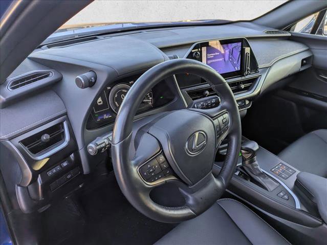 Used 2024 Lexus UX 250h F Sport AWD/4WD image 15