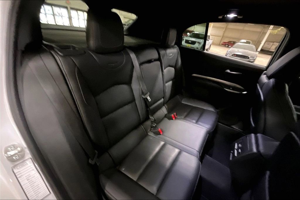 Used 2024 Cadillac XT4 Premium Luxury image 25