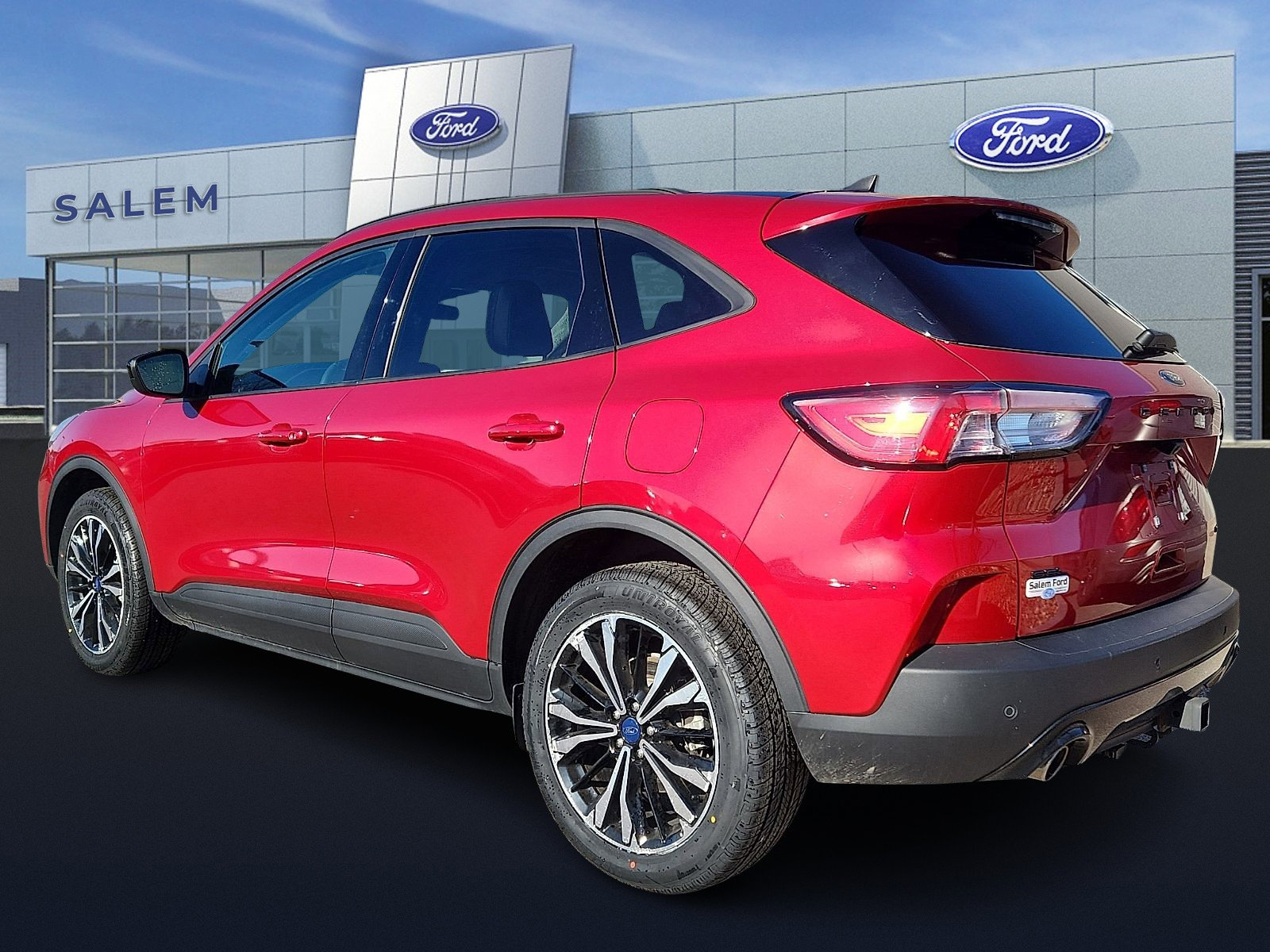Certified 2022 Ford Escape SEL w/ SEL Stealth AWD Package image 5