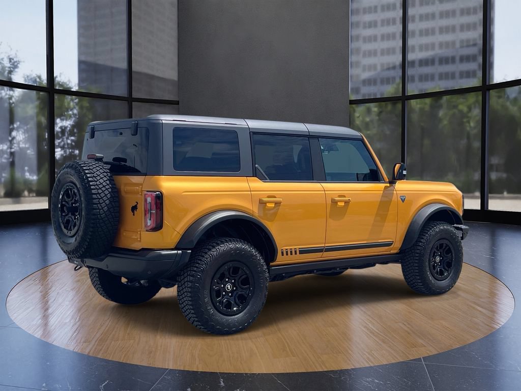 Certified 2021 Ford Bronco First Edition AWD/4WD image 3