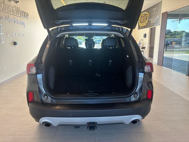 Certified 2020 Ford Escape Titanium AWD/4WD image 10