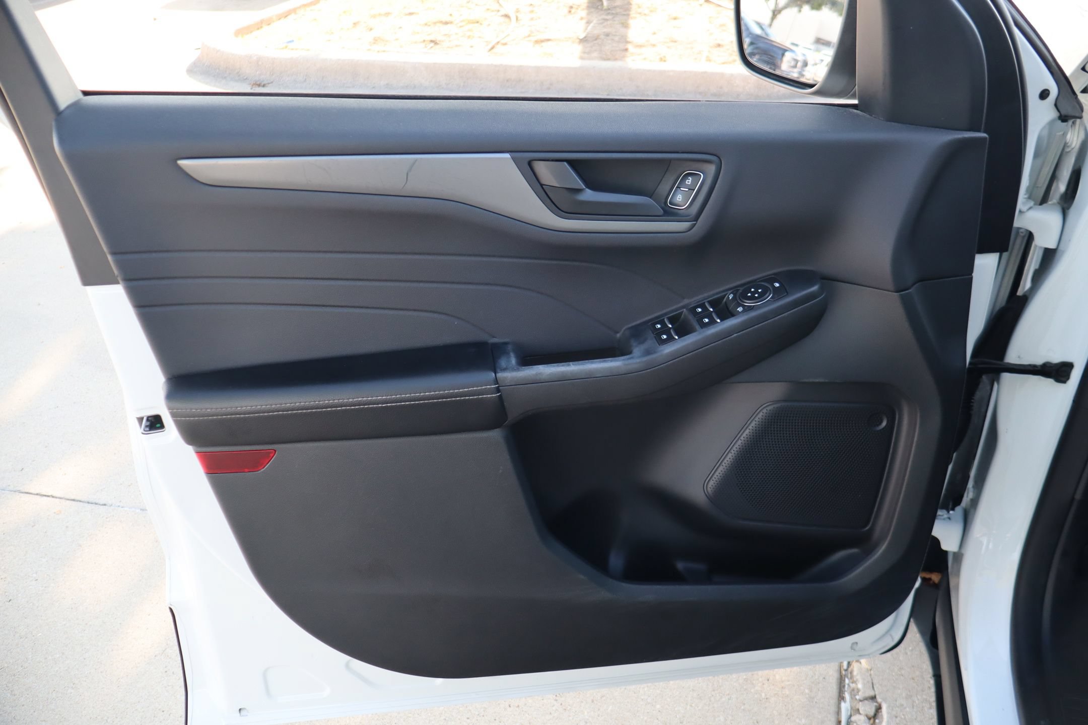 Certified 2023 Ford Escape Active FWD image 13