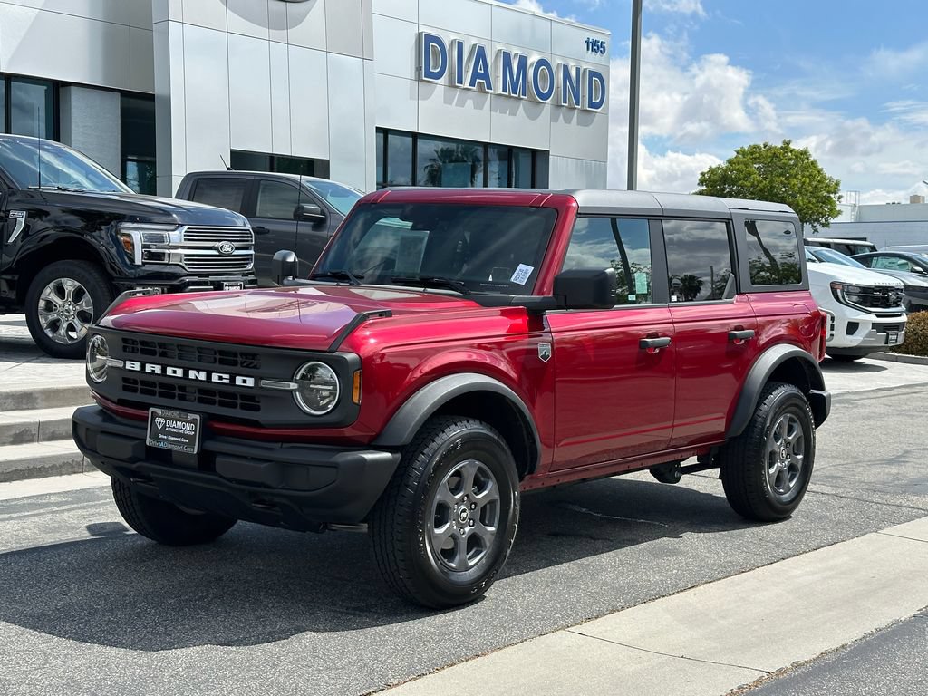 Certified 2025 Ford Bronco Big Bend AWD/4WD image 2
