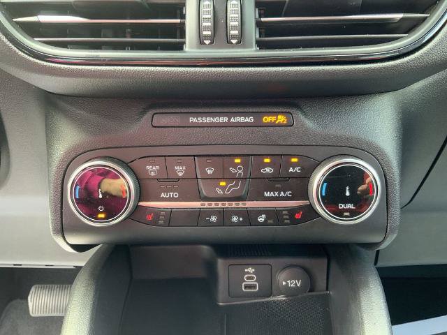 Certified 2025 Ford Escape ST-Line Select AWD/4WD image 26