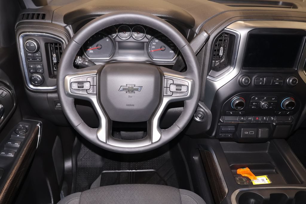 Used 2021 Chevrolet Silverado 1500 RST w/ Z71 Off-Road Package AWD/4WD image 21