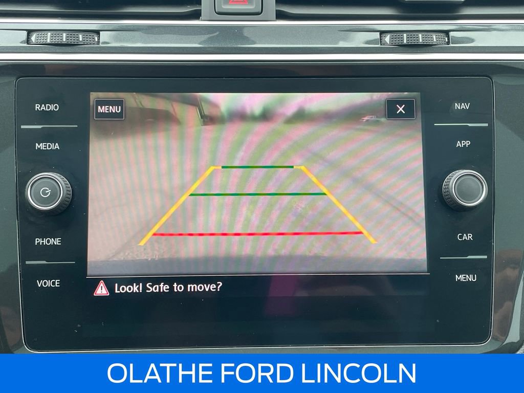 Used 2019 Volkswagen Tiguan SEL image 23