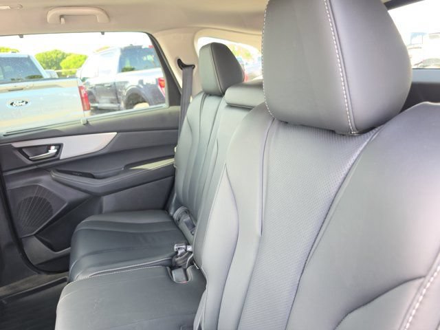 Used 2024 Acura MDX FWD w/ Technology Package image 12