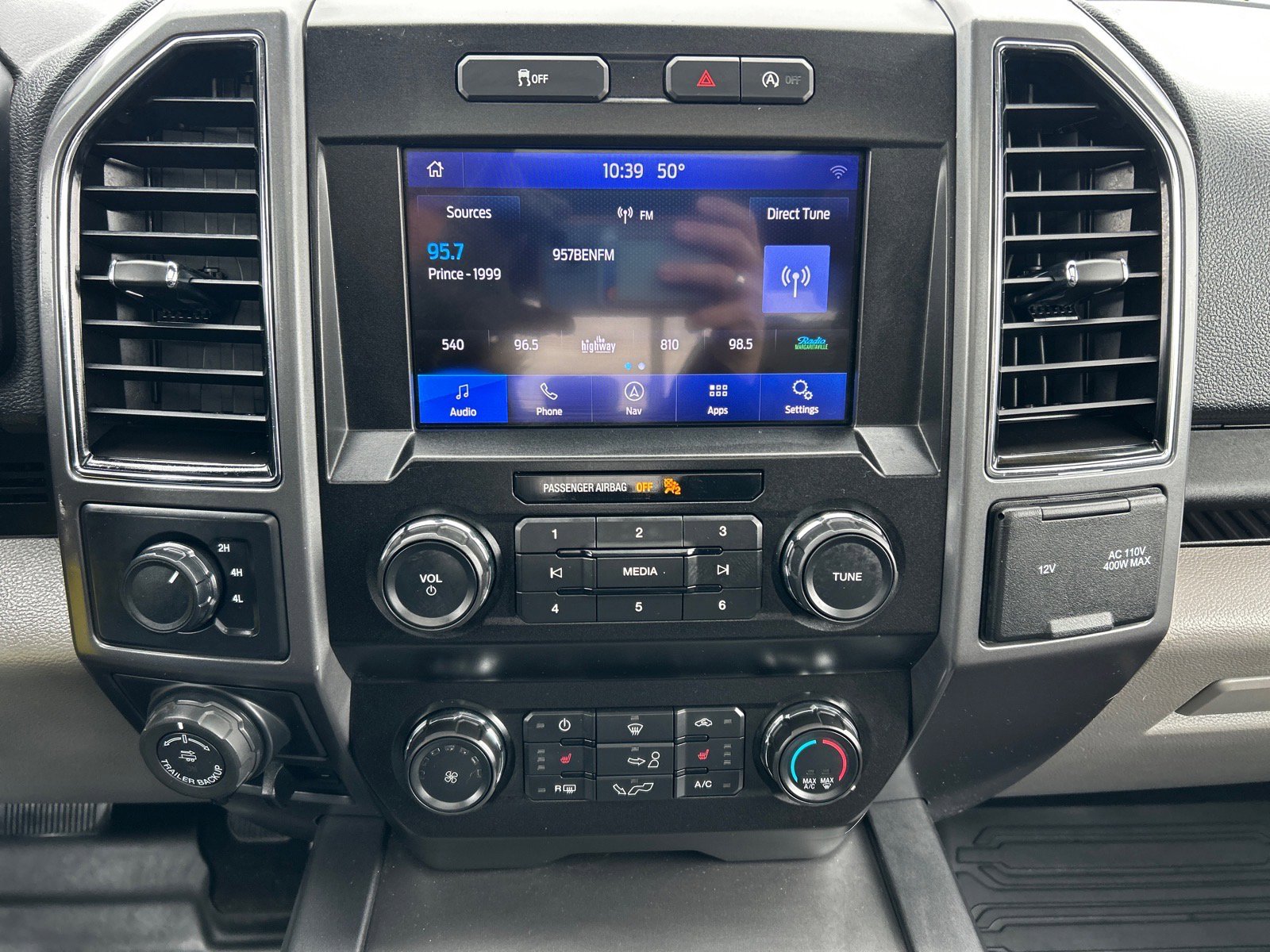 Certified 2020 Ford F150 XLT w/ Equipment Group 302A Luxury image 28