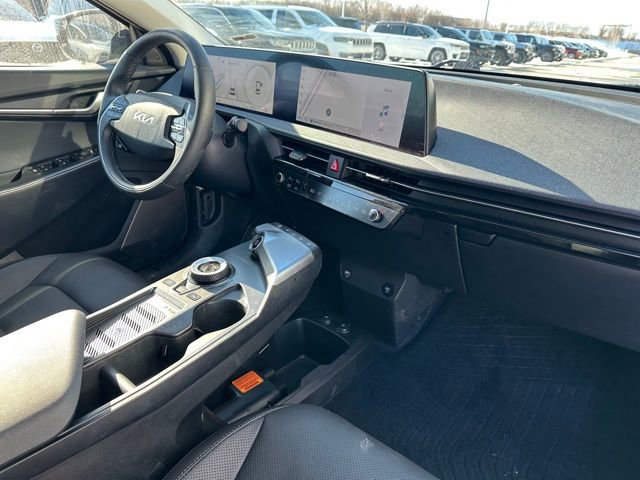 Used 2024 Kia EV6 Wind AWD/4WD image 8