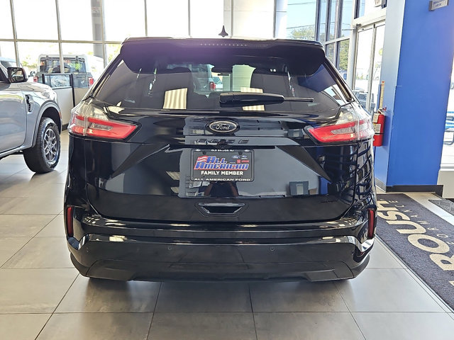 Certified 2024 Ford Edge SE w/ Black Appearance Package AWD/4WD image 6