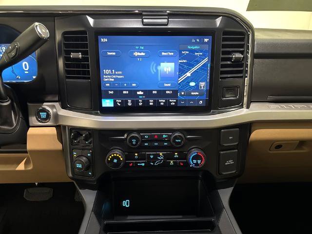 Certified 2026 Ford F250 XLT w/ XLT Premium Package AWD/4WD image 18
