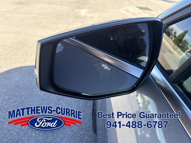 Used 2025 Kia Sportage EX FWD image 8