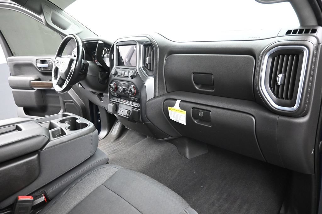 Used 2020 Chevrolet Silverado 1500 LT w/ Texas Edition RWD image 16