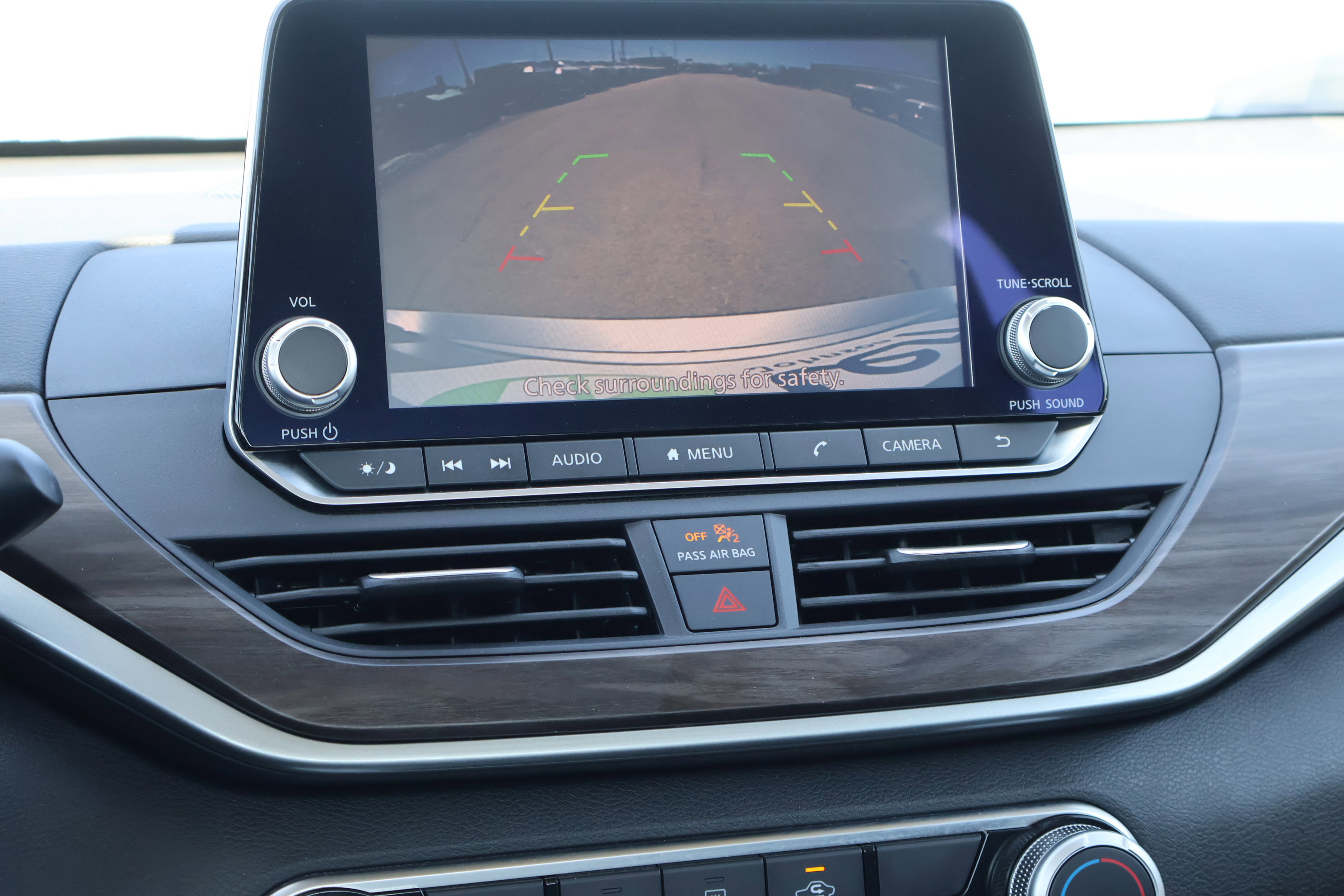 Used 2024 Nissan Altima 2.5 SV image 22