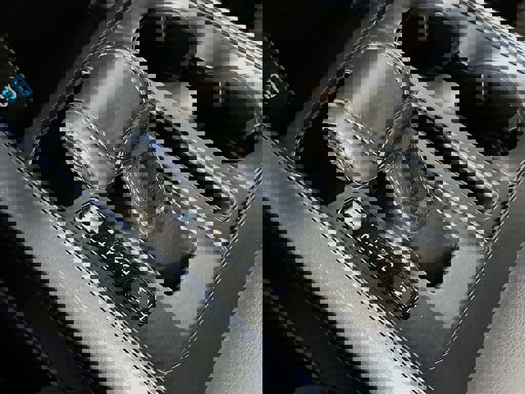 Certified 2022 Ford F150 XLT w/ Equipment Group 302A High image 22