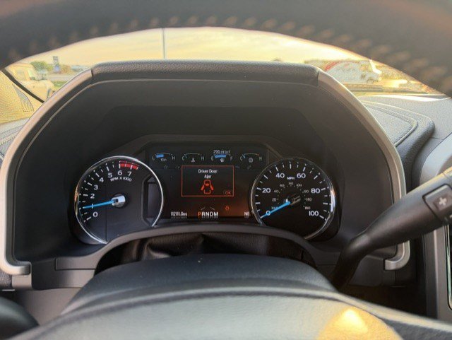 Certified 2022 Ford F350 Lariat w/ Tremor Off-Road Package AWD/4WD image 16