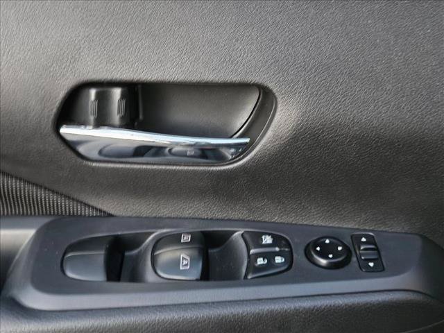 Used 2023 Nissan Kicks SV FWD image 22
