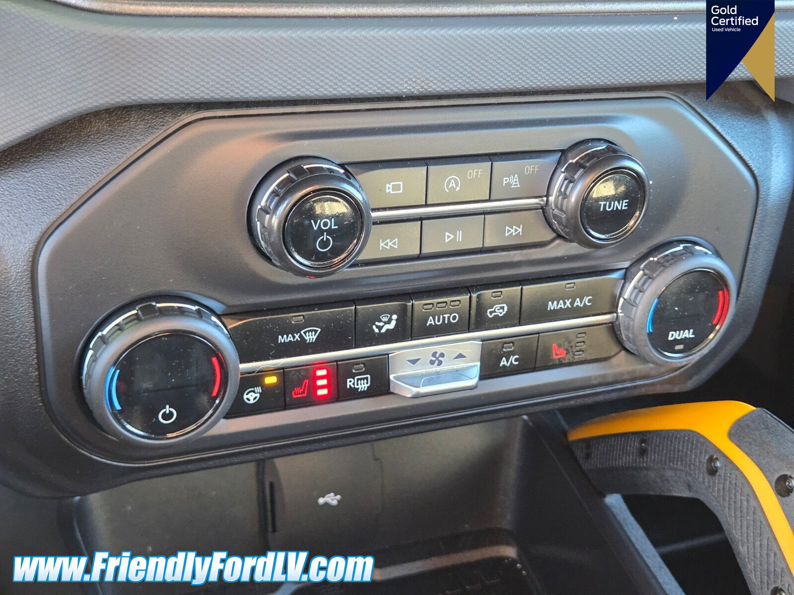 Certified 2024 Ford Bronco Badlands image 22