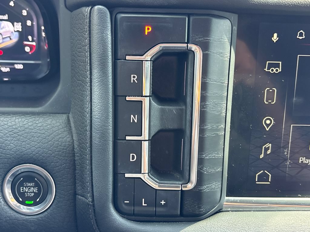 Used 2023 GMC Yukon XL Denali AWD/4WD image 27