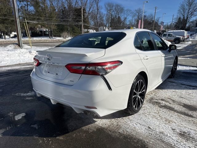Used 2018 Toyota Camry SE image 6