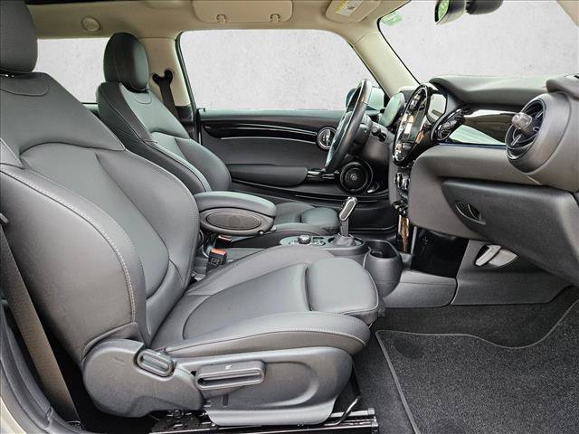 Used 2024 MINI Cooper SE FWD image 20