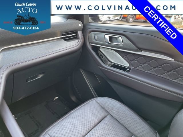 Certified 2025 Ford Explorer Platinum w/ LUX Leather Package image 29