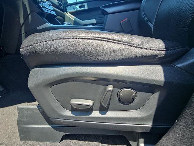 Certified 2024 Ford Explorer Limited AWD/4WD image 28