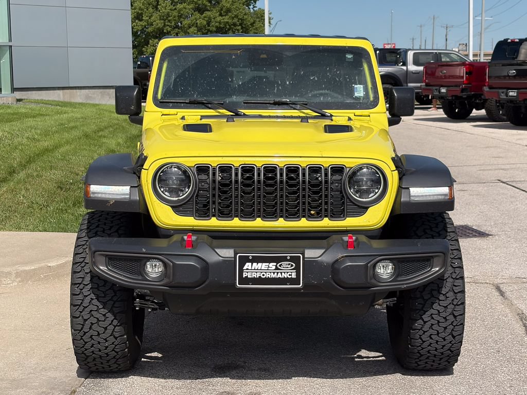 Used 2024 Jeep Wrangler Unlimited Rubicon w/ XTREMEE 35" Tire Package AWD/4WD image 8
