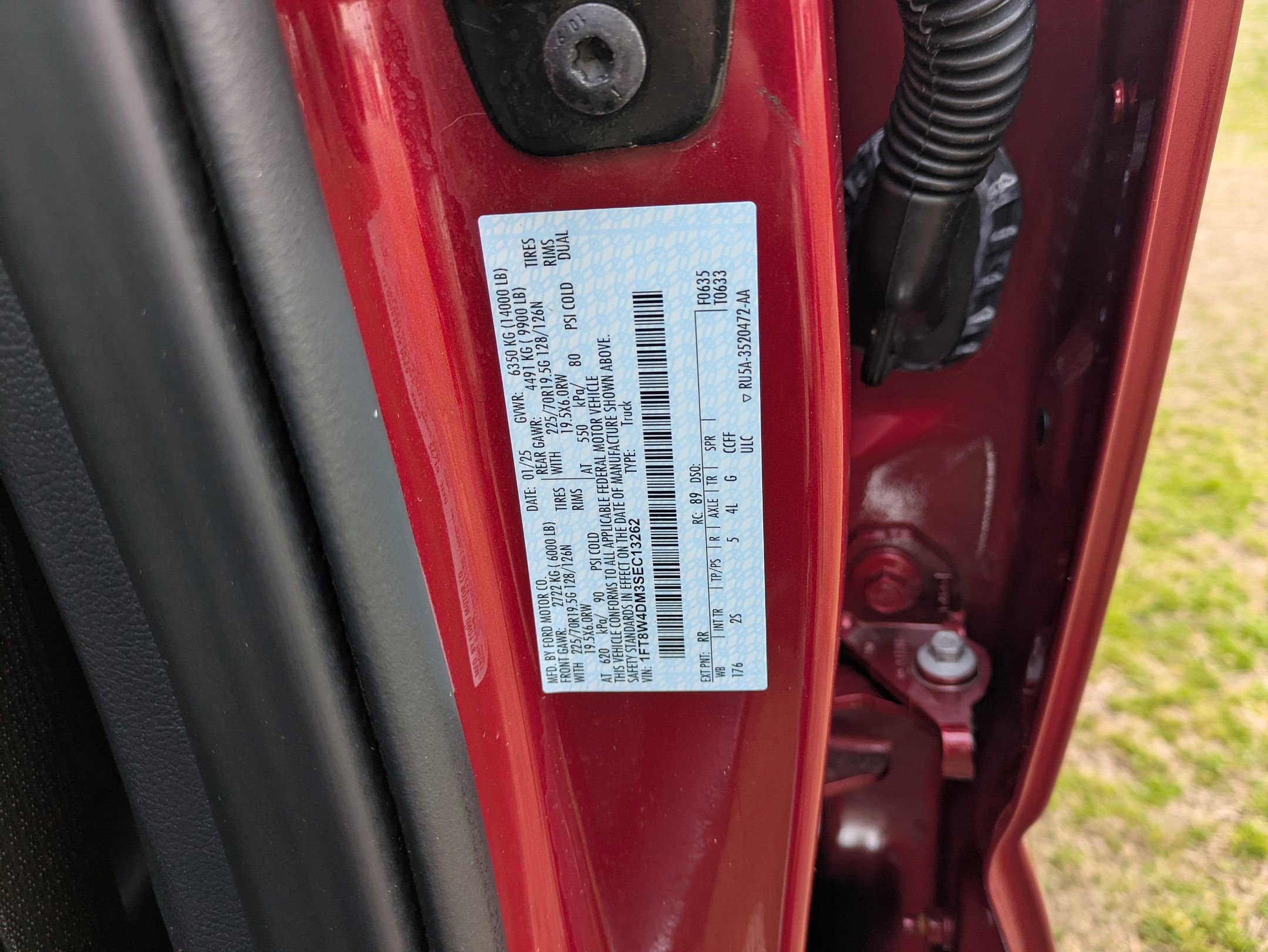 Certified 2025 Ford F450 XLT w/ 360-Degree Camera Package image 38