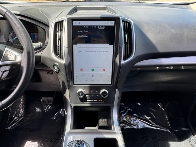Certified 2024 Ford Edge SEL AWD/4WD image 2
