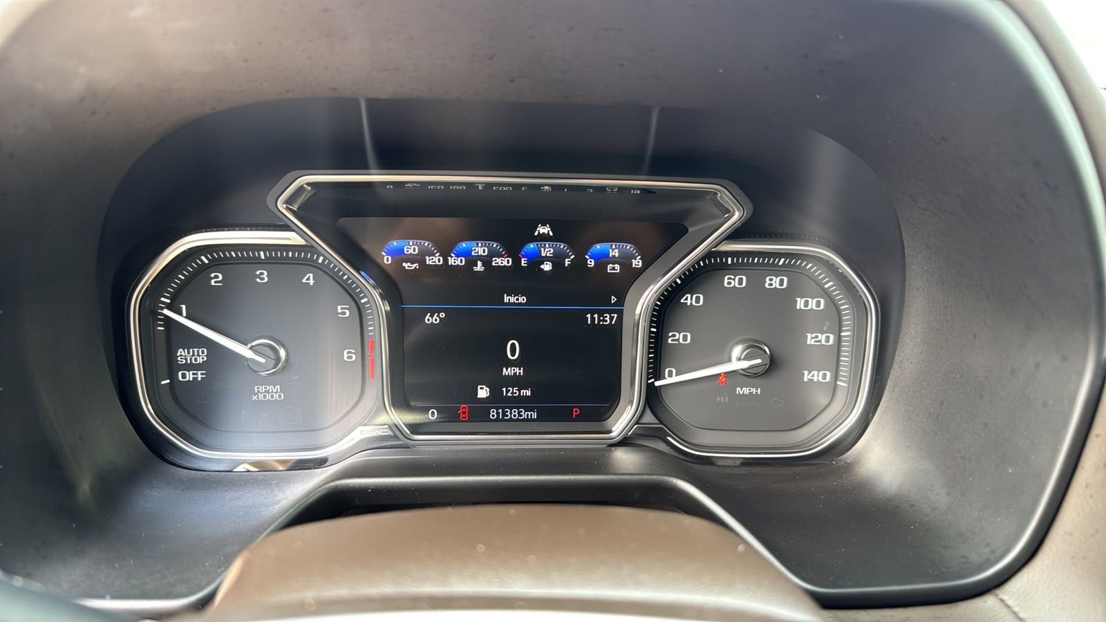 Used 2021 GMC Yukon SLT w/ SLT Premium Package RWD image 13