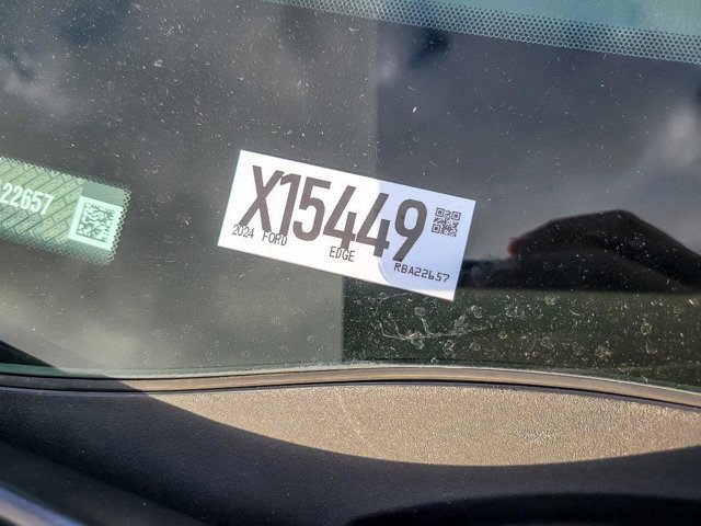 Certified 2024 Ford Edge Titanium w/ Equipment Group 301A image 32