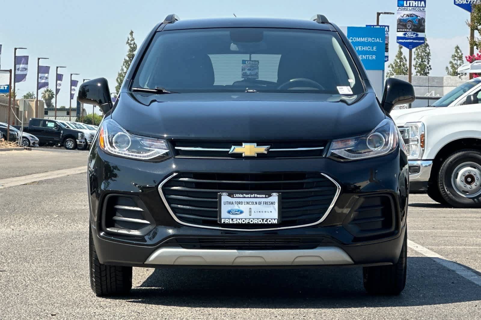 Used 2022 Chevrolet Trax LT w/ LT Convenience Package AWD/4WD image 10