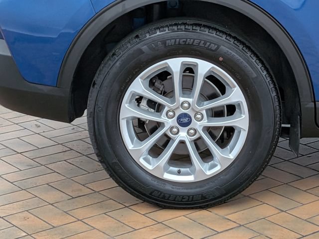 Certified 2022 Ford Escape SE FWD image 9