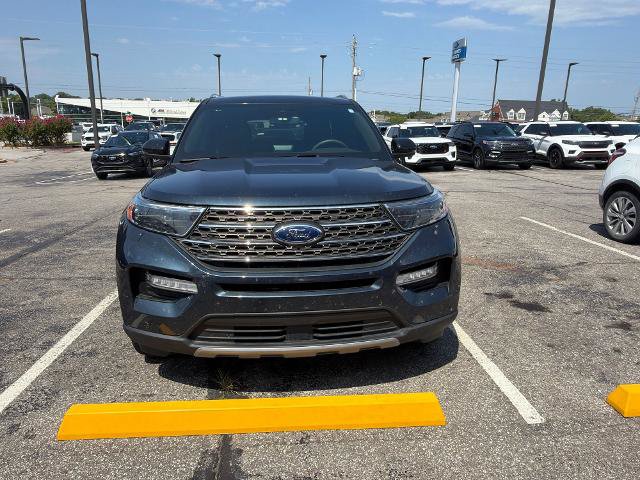 Certified 2024 Ford Explorer King Ranch w/ Technology Package AWD/4WD image 2